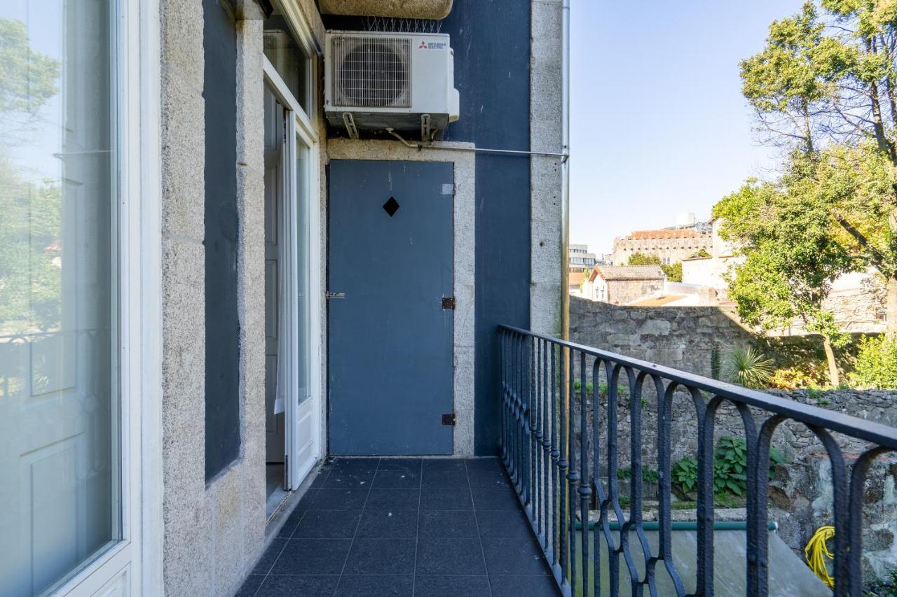 Host Wise - Homely Noble Flats - Garden & Jacuzzi Porto Luaran gambar