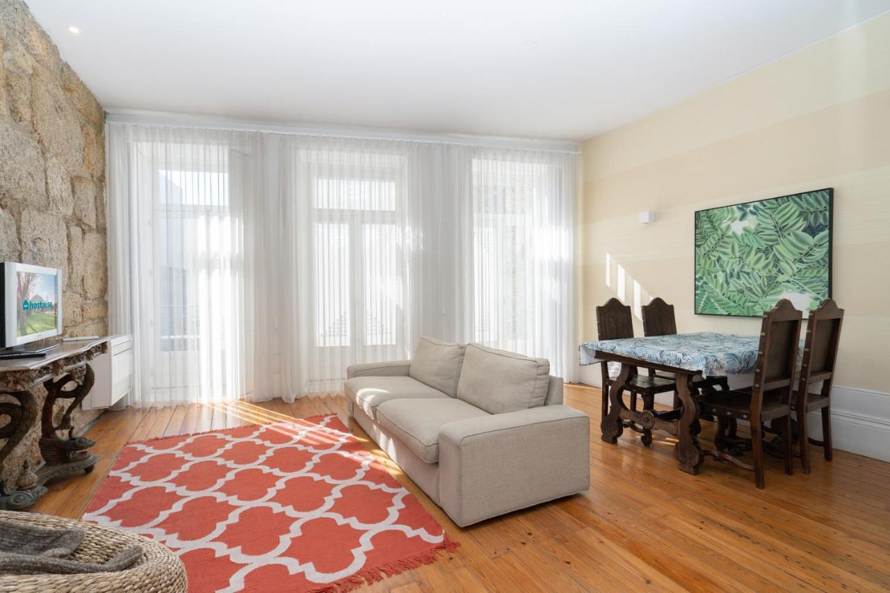 Host Wise - Homely Noble Flats - Garden & Jacuzzi Porto Luaran gambar